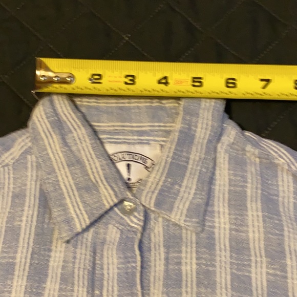 Solutions button down shirt size small - Picture 8 of 13